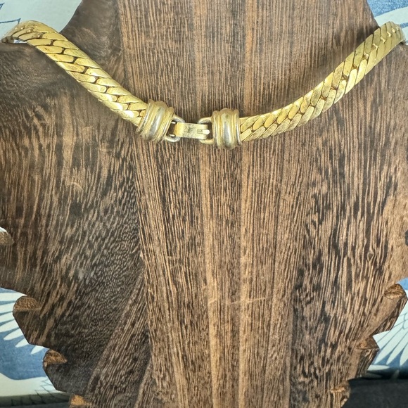 16” Vintage necklace, gold plated thick chain w/ faceted, rectangular red stone - Picture 4 of 5